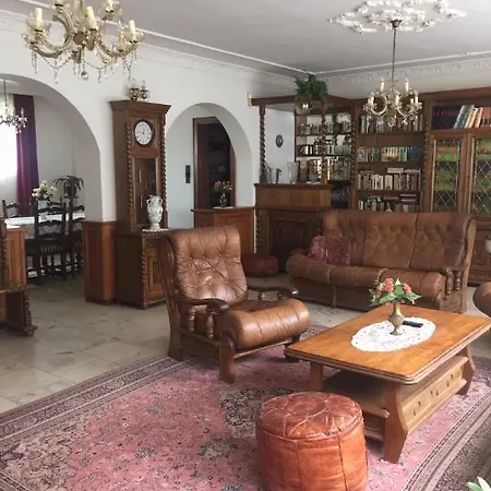 Ilona Vendeghaz Gasthuis Balatonszárszó